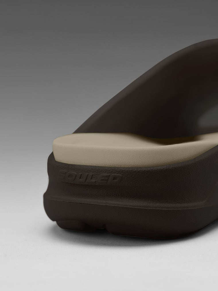 Slides 2.0: Canyon Men Sliders