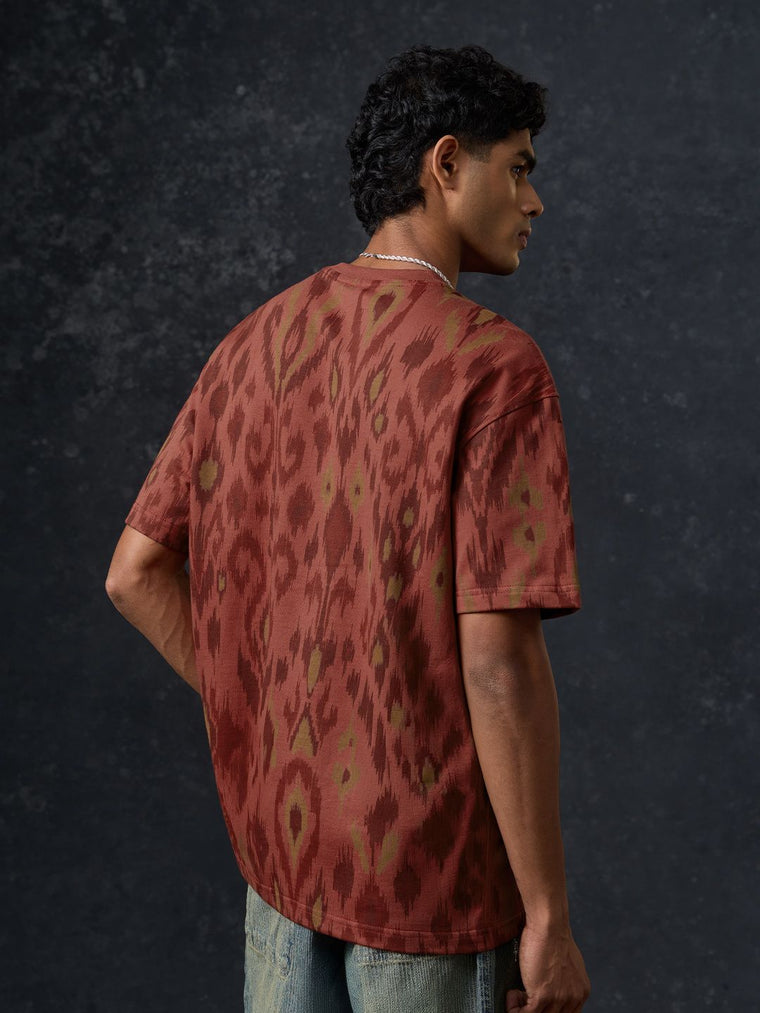 Indian Arts: Sassy Teddy Oversized T-Shirts