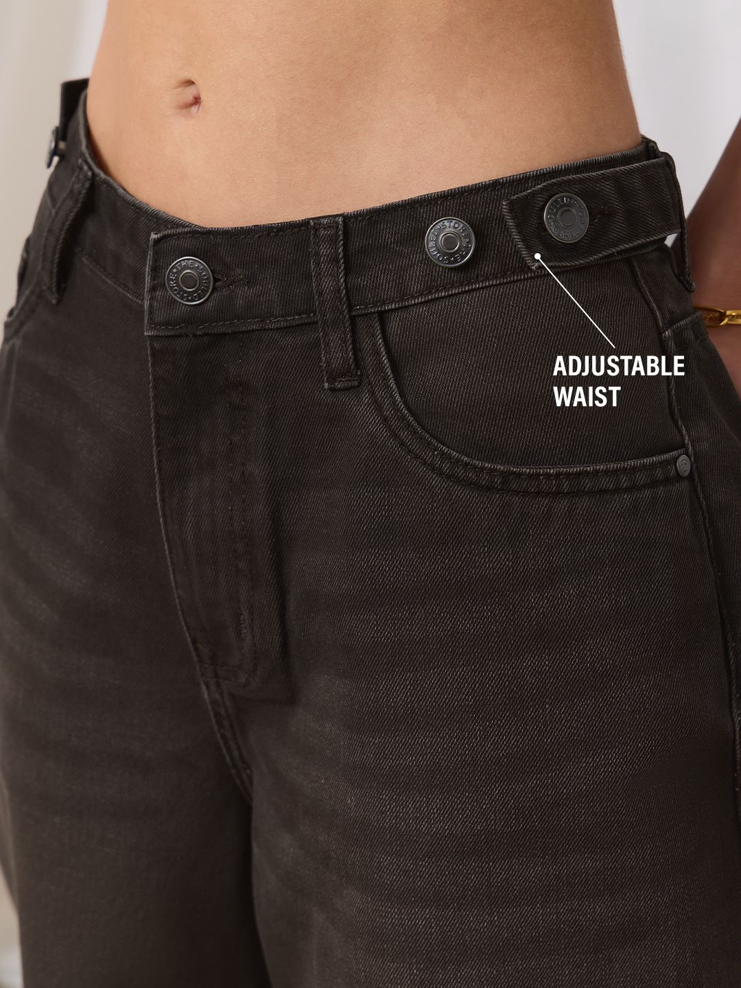 Barrel-Fit Denim: Coffee Bean Women Barrel Denims