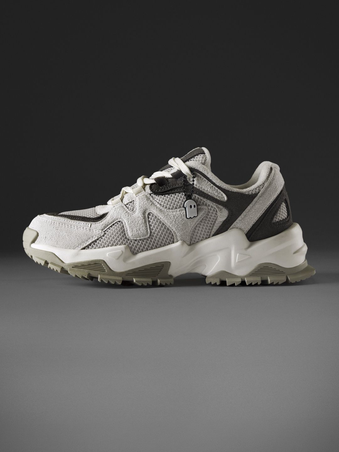 Fumes NX: Arctic Grey Men Low Top Sneakers