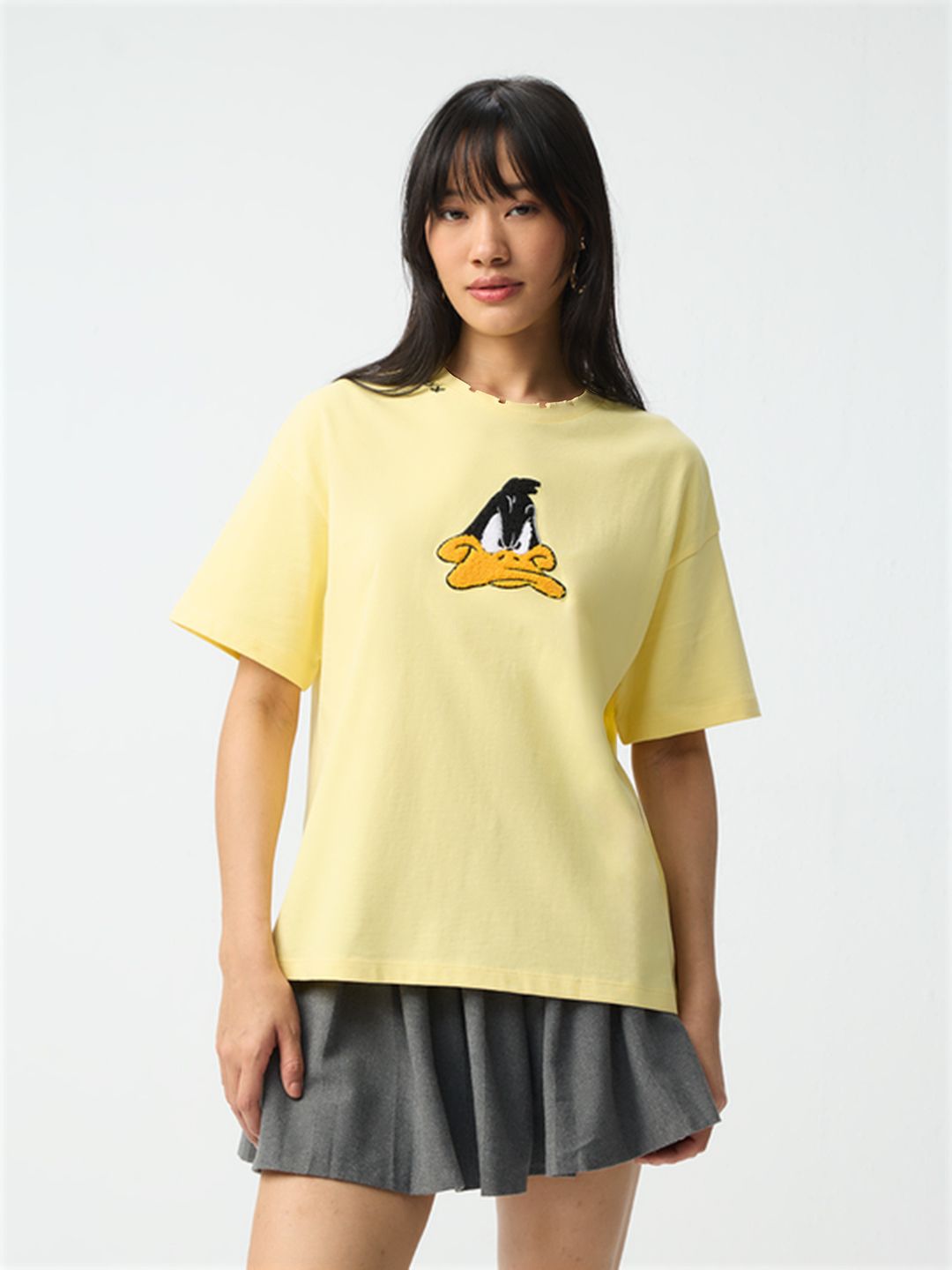 Looney Tunes: Daffy Duck Women Oversized T-Shirts