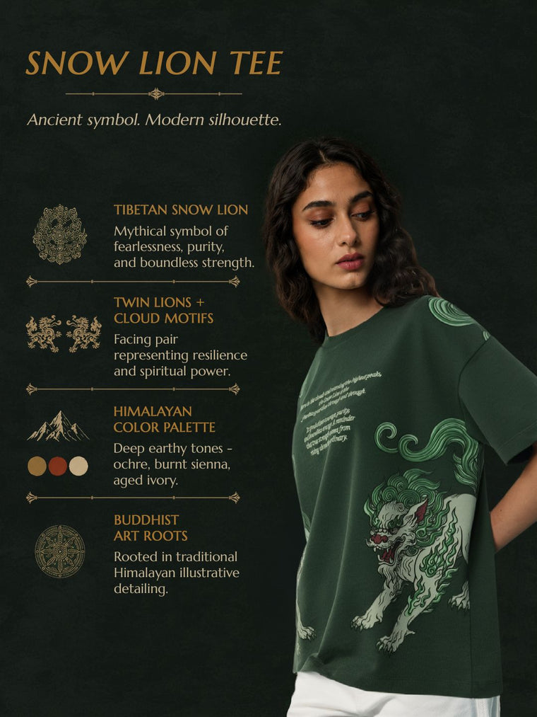 Tibetan Tales: Snow Lion Women Oversized T-Shirts
