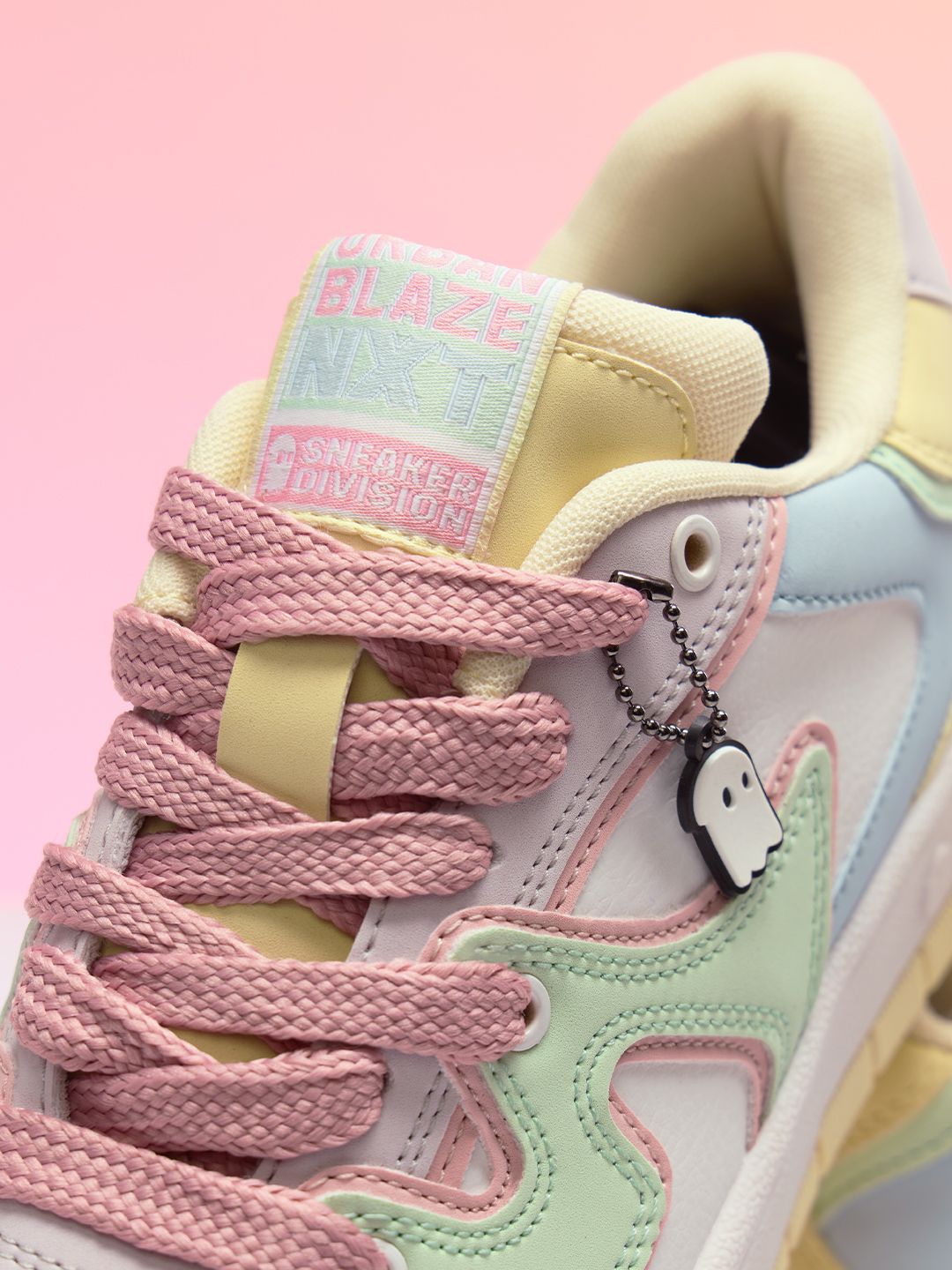 Cassata: Urban Blaze Women Low Top Sneakers