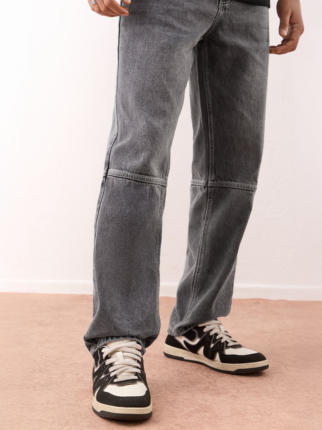 Straight-Fit Denim: Midnight Men Straight Fit Jeans