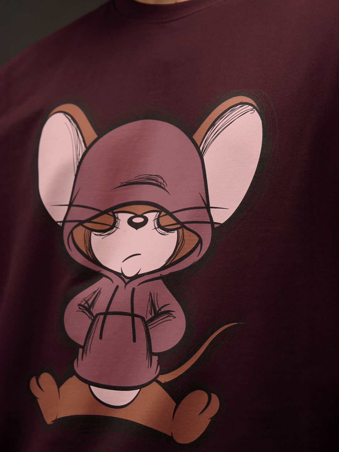 Tom & Jerry: Chill Jerry Oversized T-Shirts