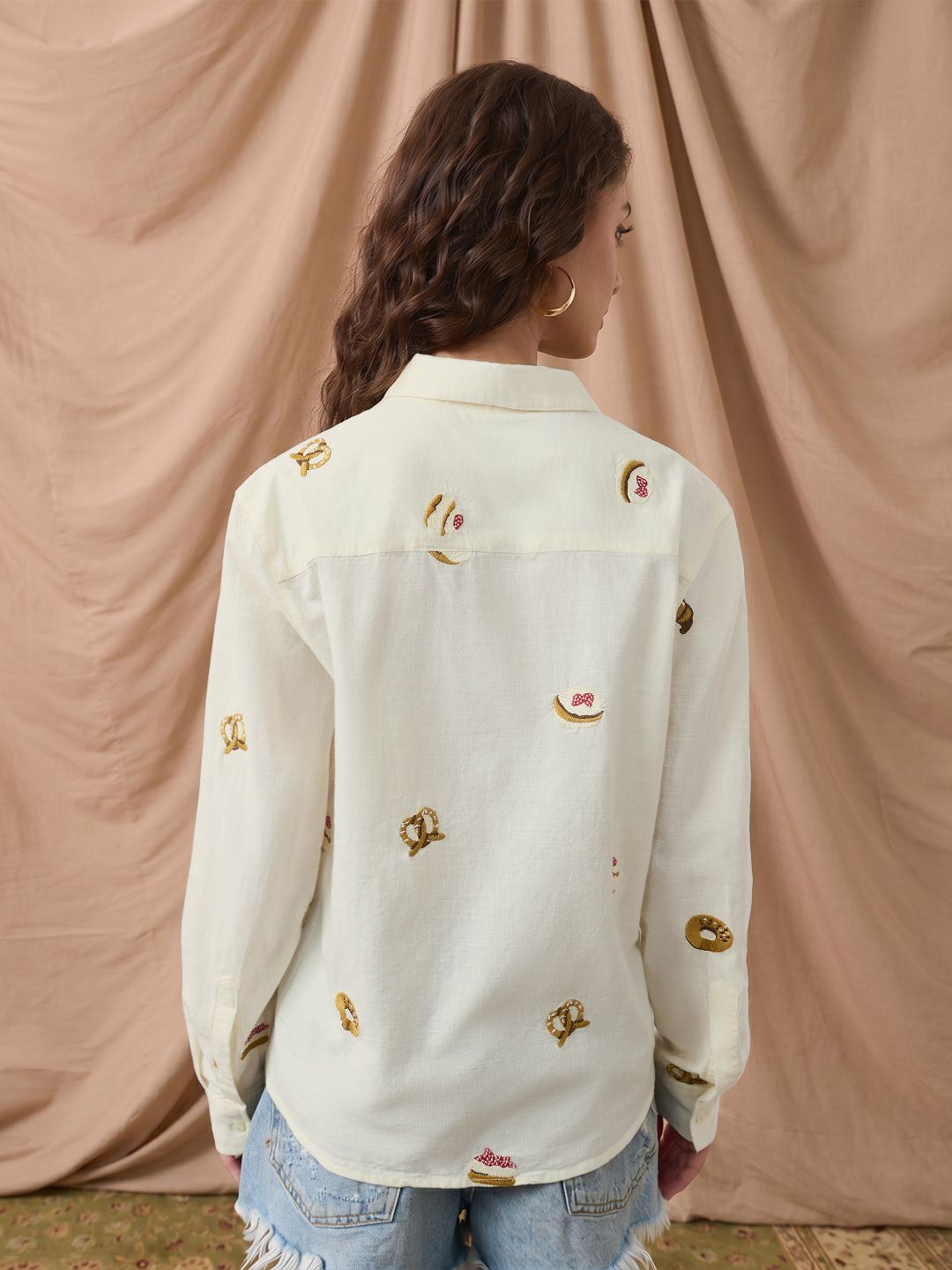 TSS Originals: Breakfast Club Women Relaxed Shirts