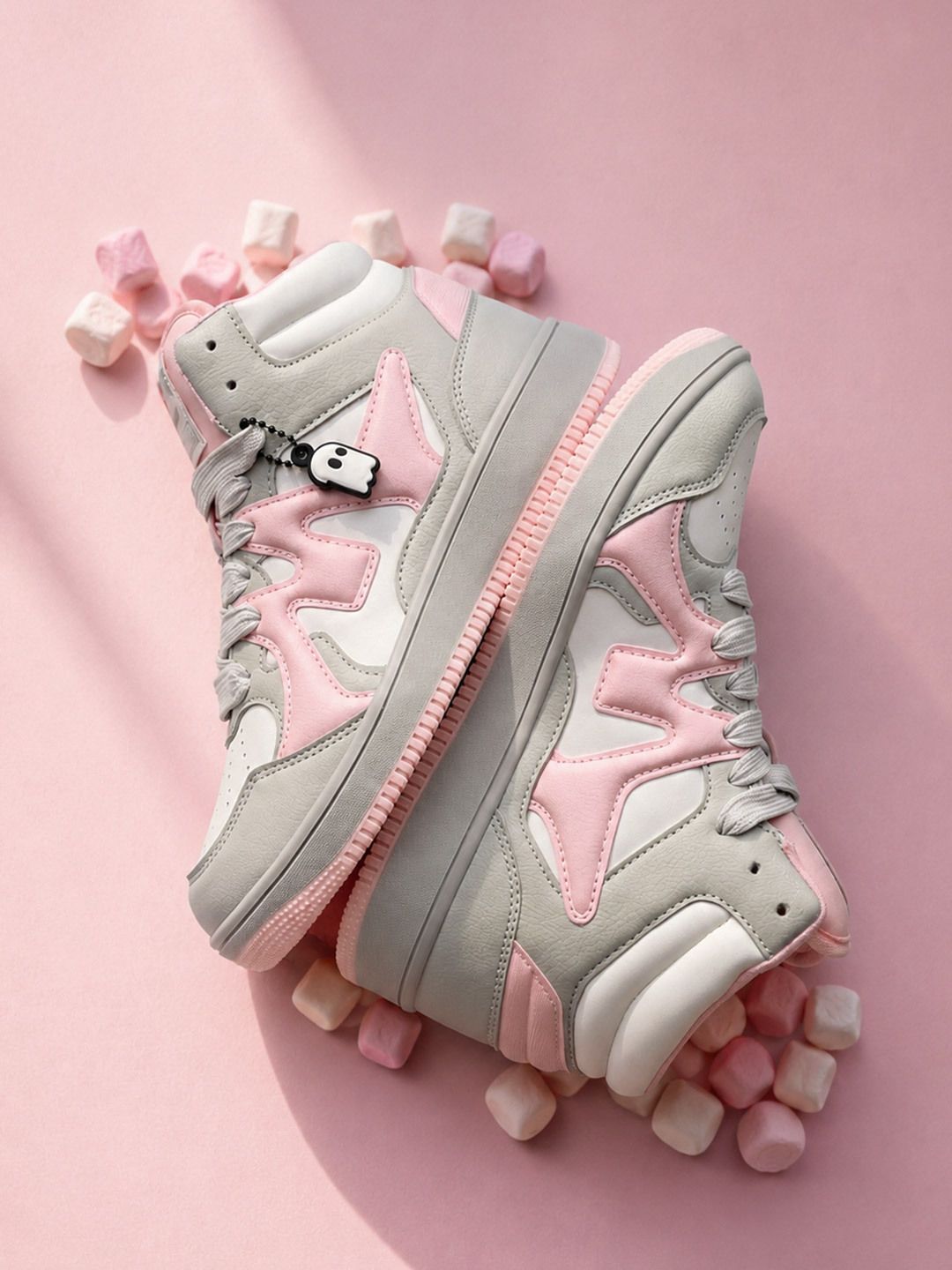 Lychee: UBZ Ascend Women Mid Top Sneakers