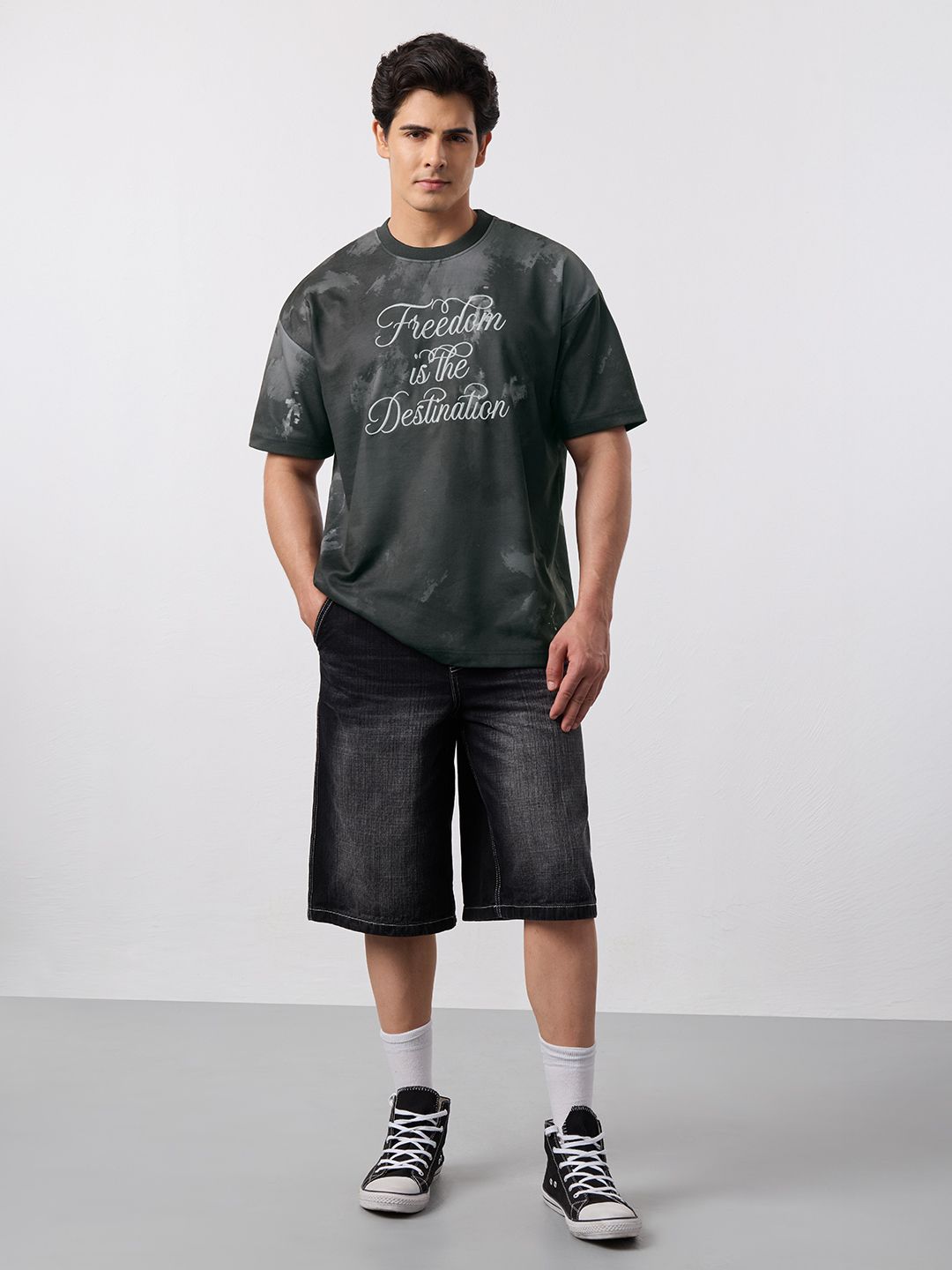 Art Tales: Freedom Oversized T-Shirts