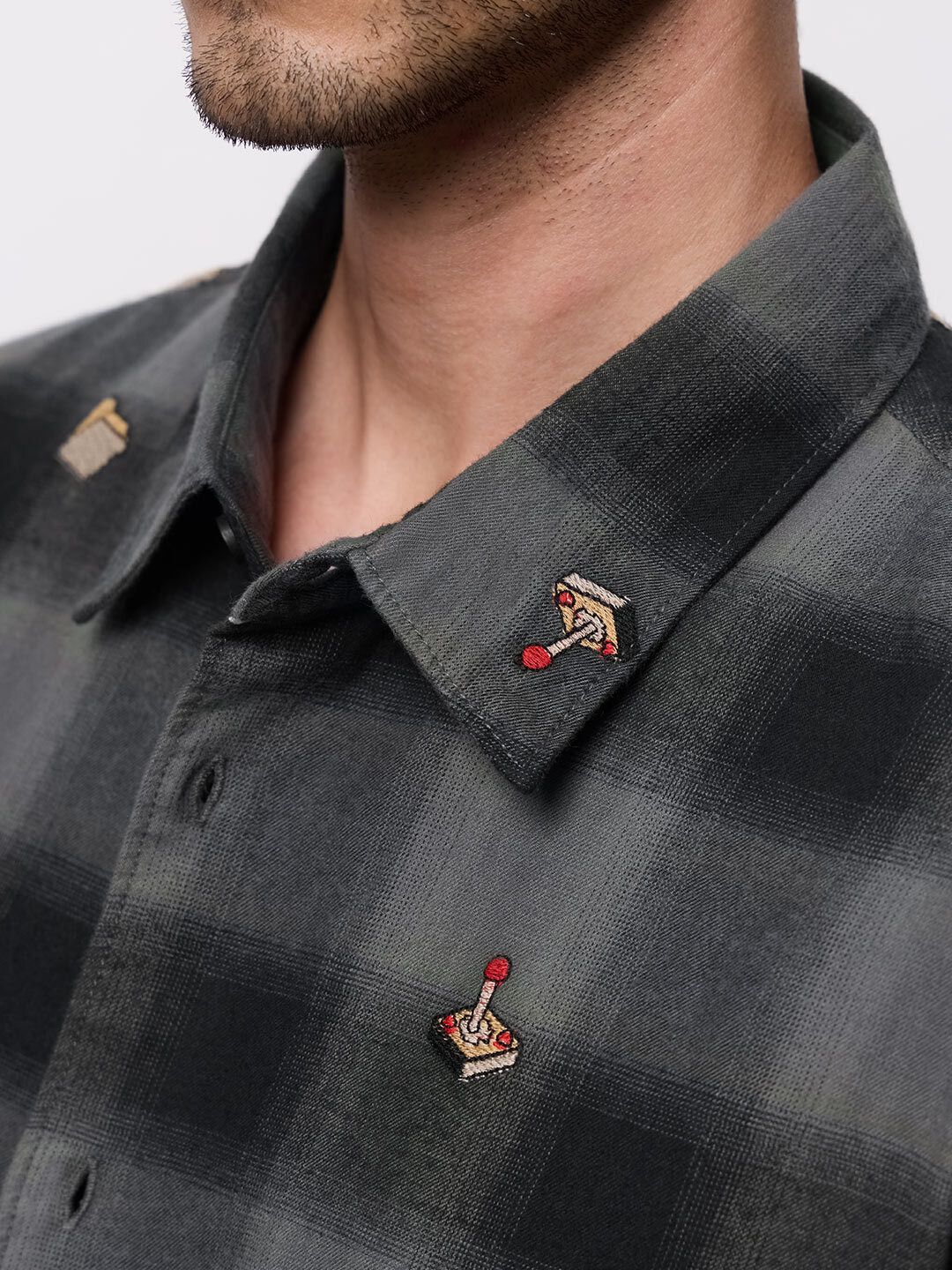 Plaid Shirt: Arcade Games Men Relaxed Shirts
