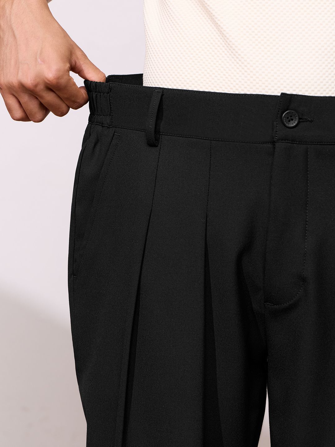 Double Pleated Pants: Black Men Super Flex Pants