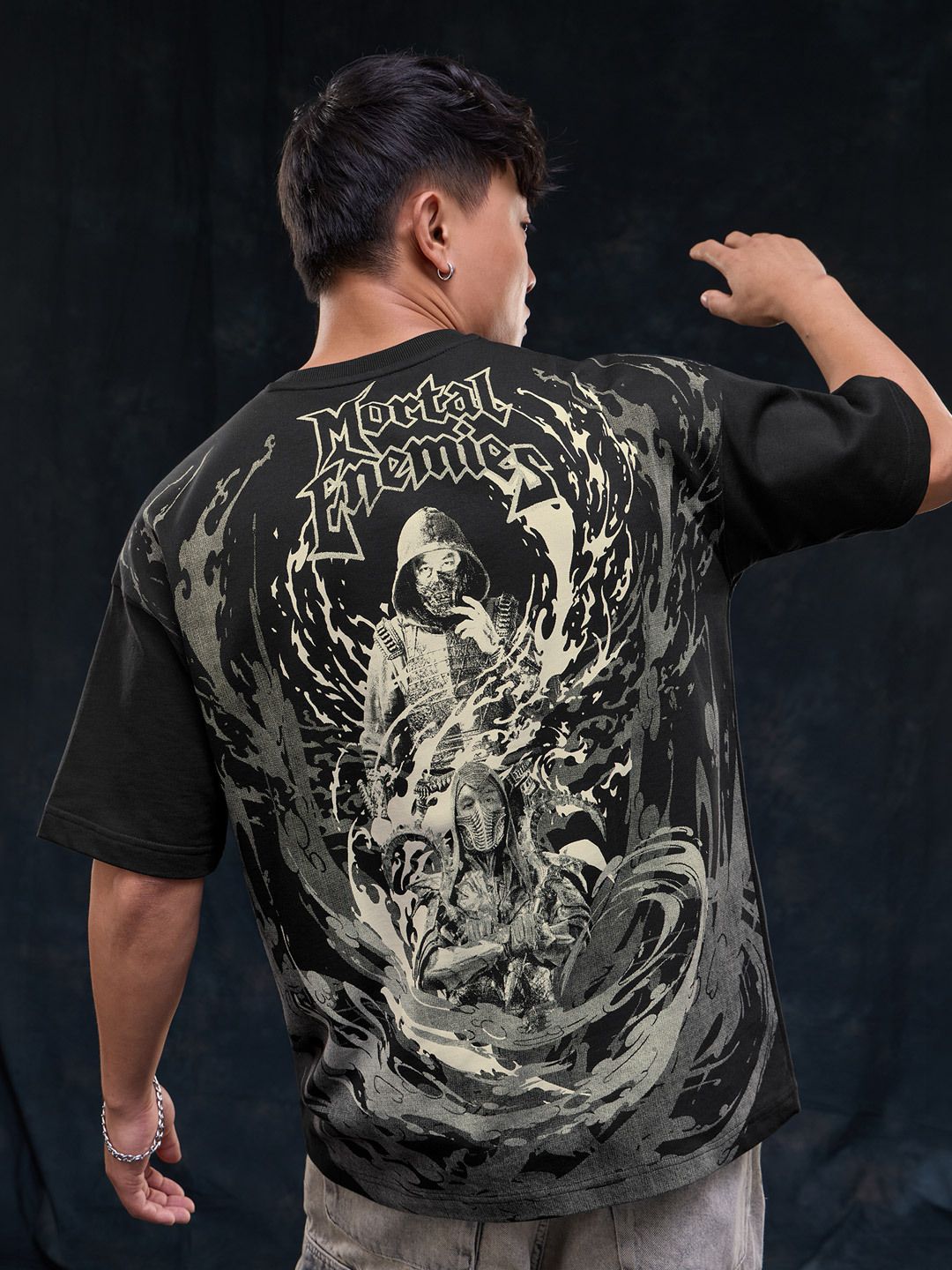 Mortal Kombat: Enemies Oversized T-Shirts
