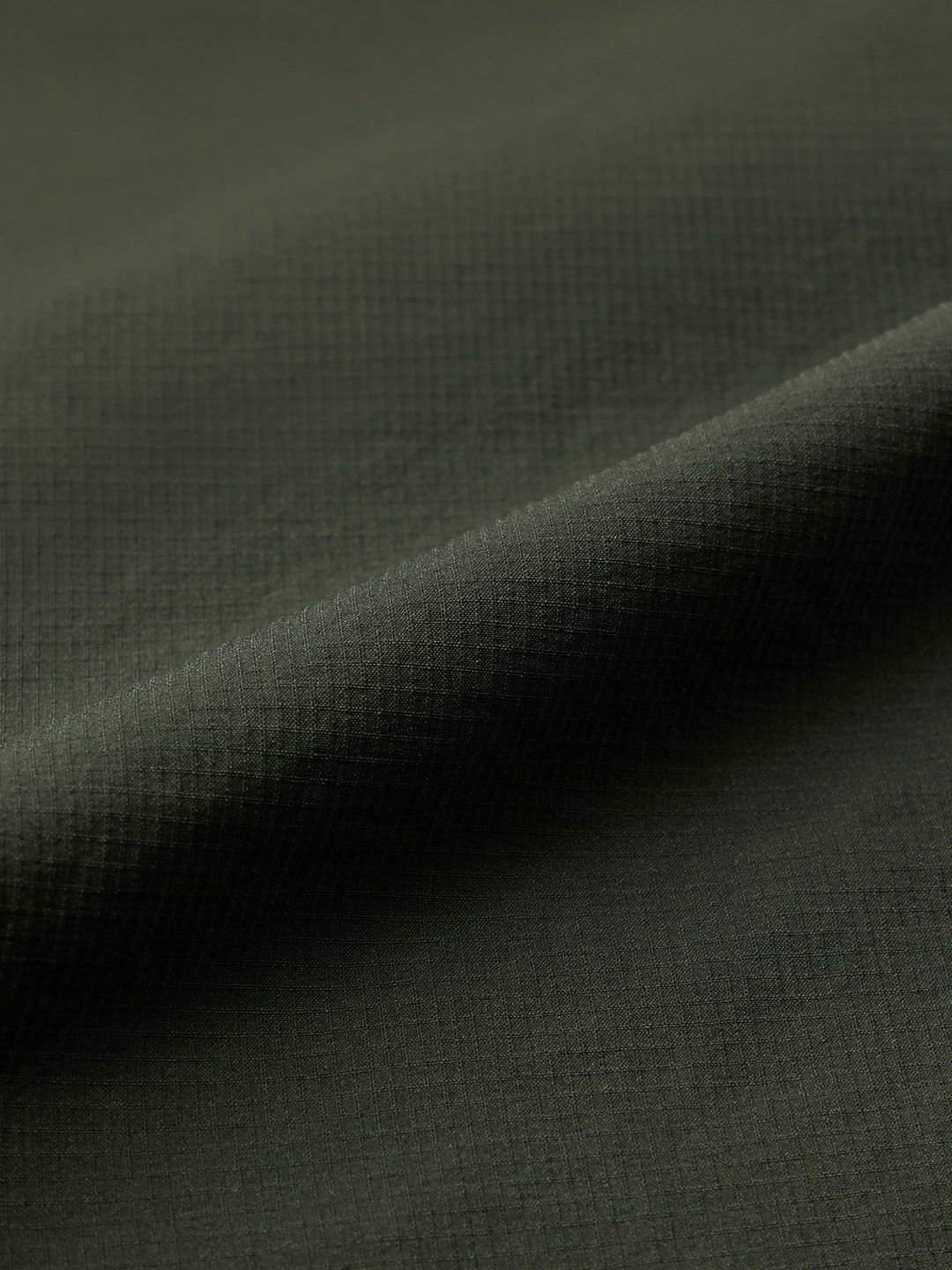 Utility Shorts: Graphite Men Cargo Shorts