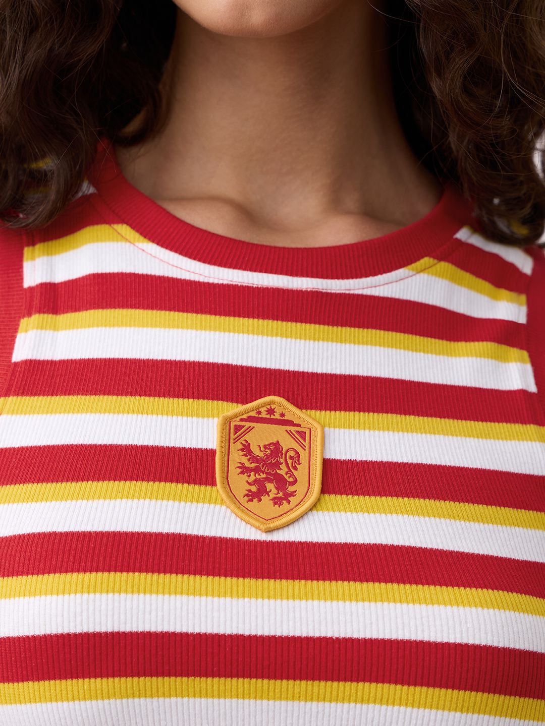 Harry Potter: The Lions Women Knit Tops