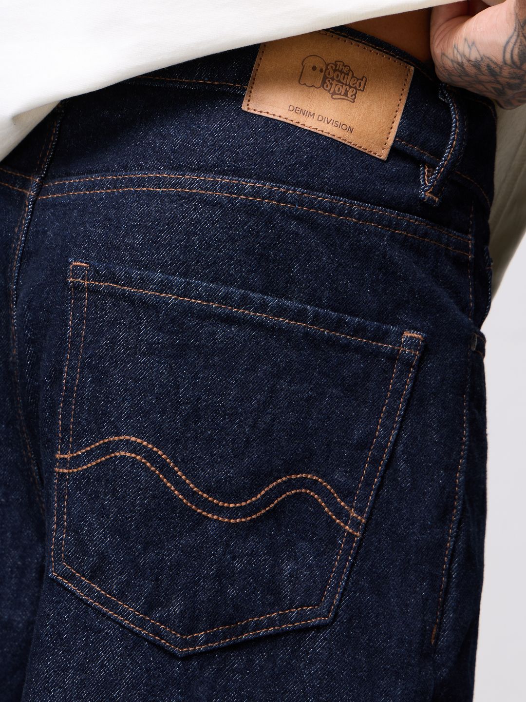Barrel-Fit Denim: Blue Radius Men Barrel Jeans
