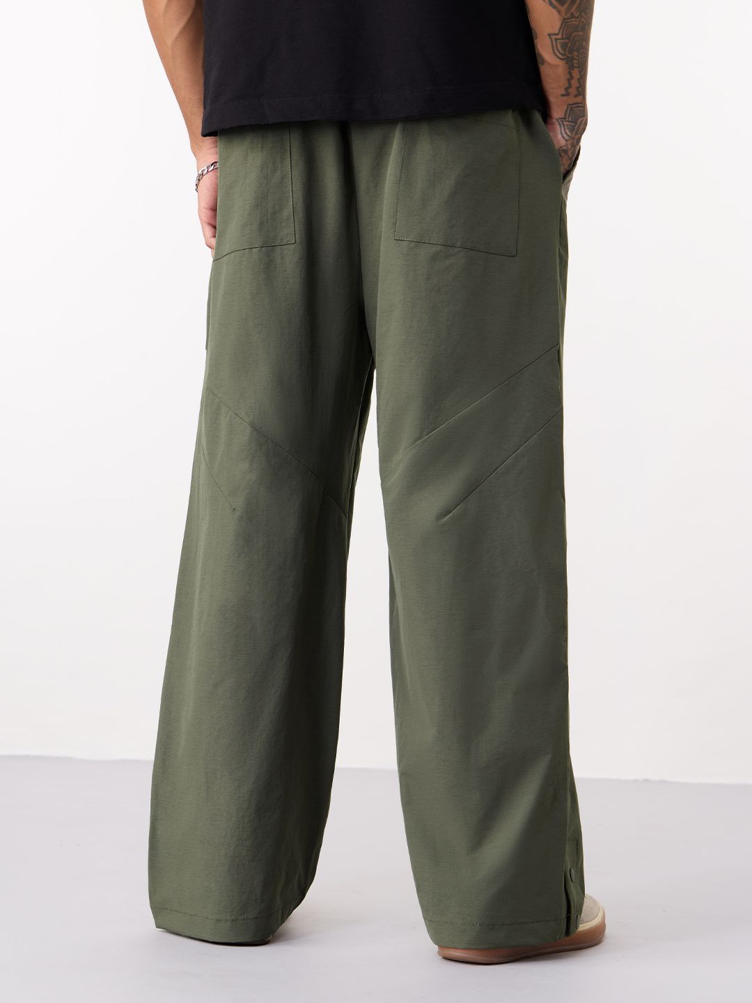 Airlight Utility Pants: Dusty Olive Men Pants