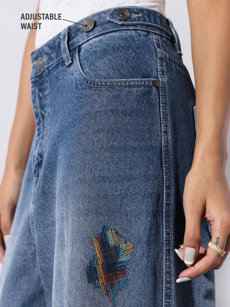 Barrel-Fit Denim: Doodle Women Barrel Denims