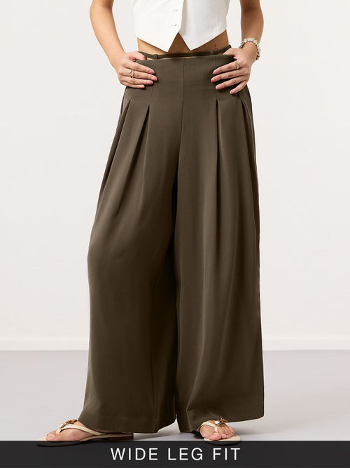 All-Day Pants: Autumn Sage Women Wide Pants