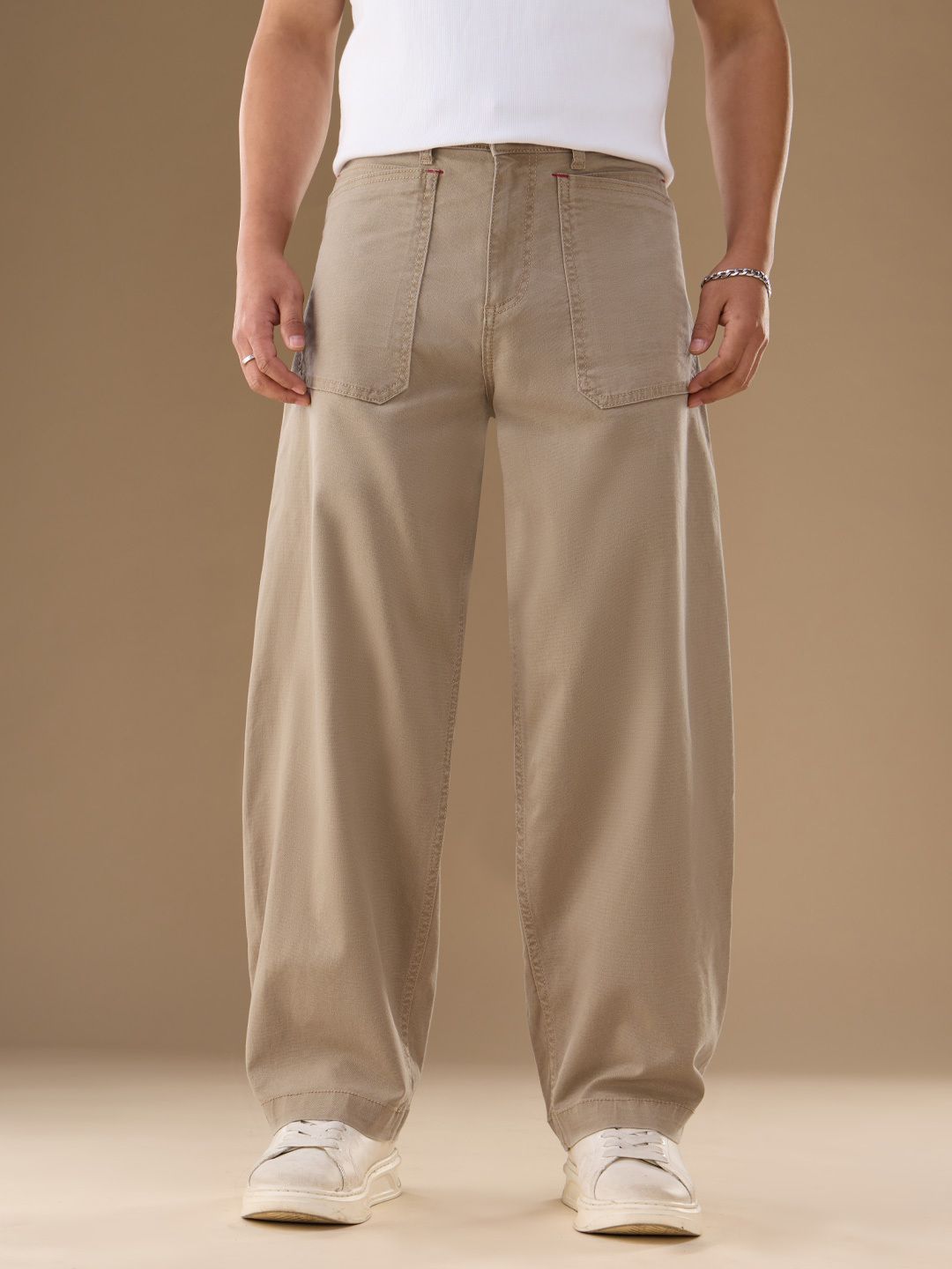 Barrel-Fit Denim: Snakes & Ladders Men Barrel Jeans