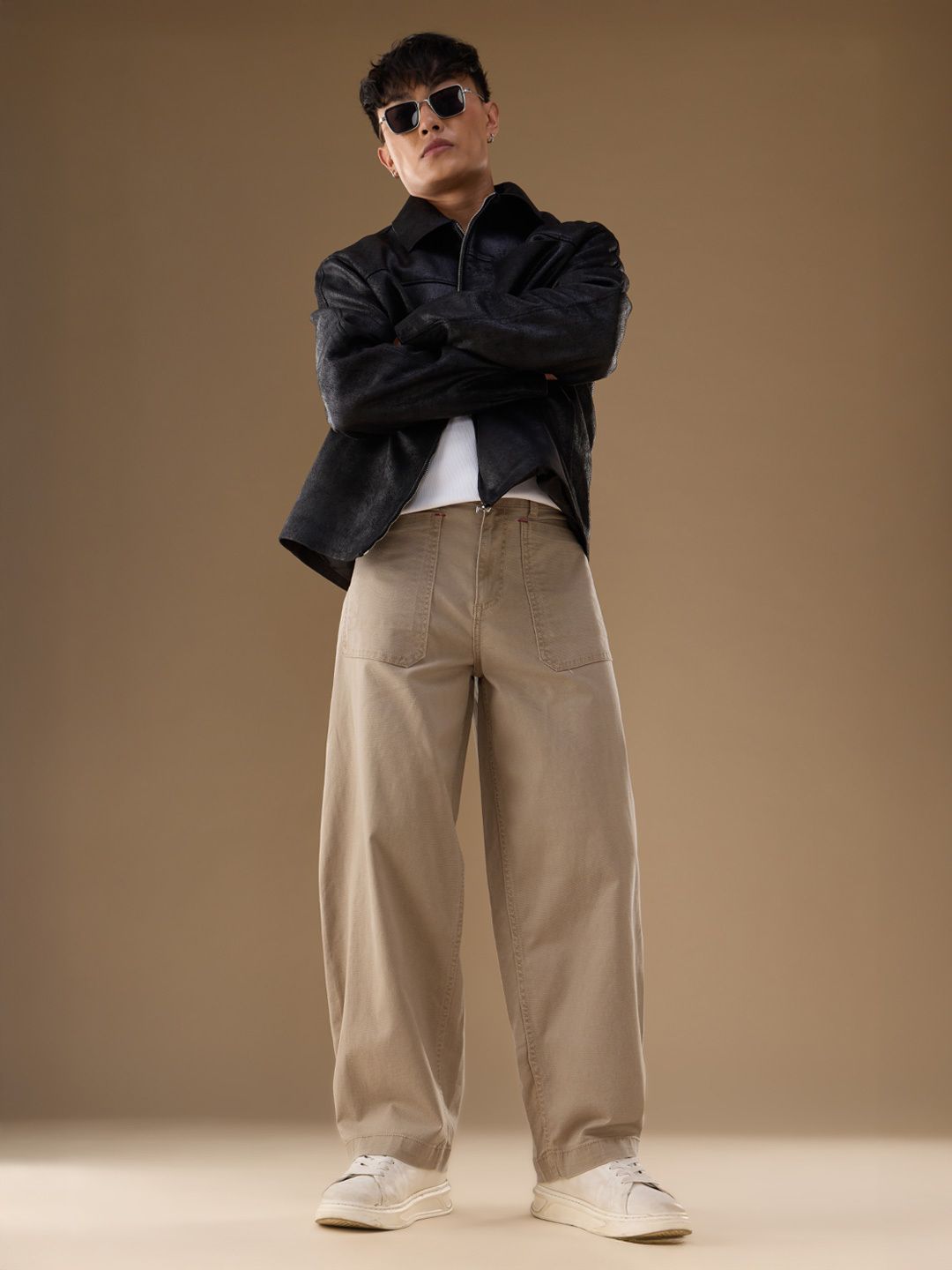 Barrel-Fit Denim: Snakes & Ladders Men Barrel Jeans